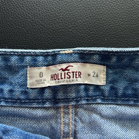 Hollister Denim Shorts Size 2/W24 - Picture 2 of 4